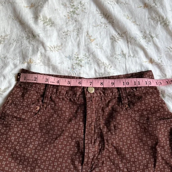 Esprit jeans brown and white 100% cotton shorts in great condition size 5/size S - Picture 3 of 8